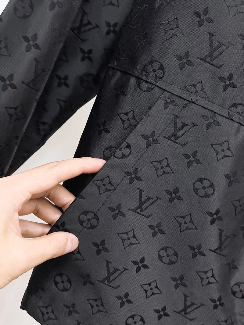 Louis Vuitton Outwear ModernLook 136697