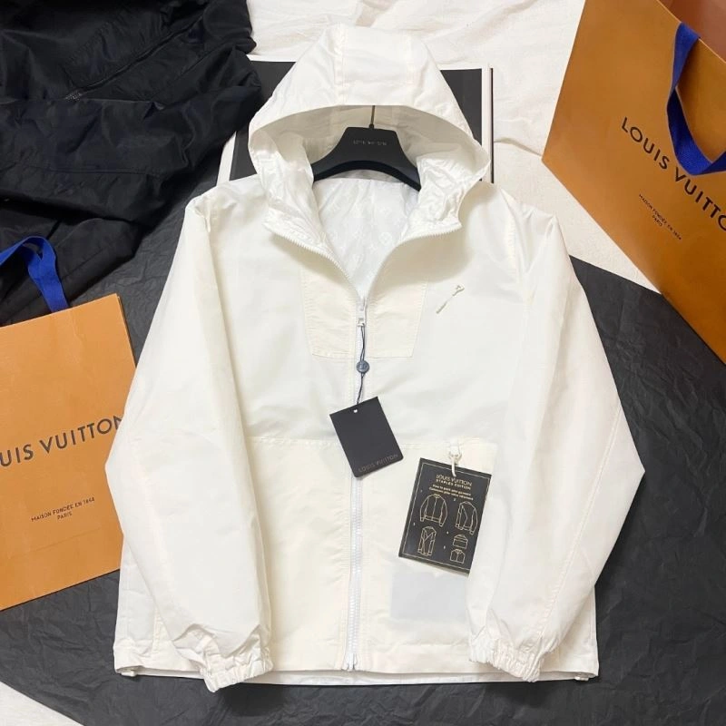 Louis Vuitton Outwear Breathable 136694
