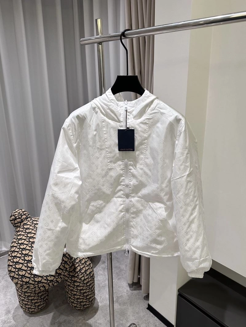 Louis Vuitton Outwear EasyMatch 136691