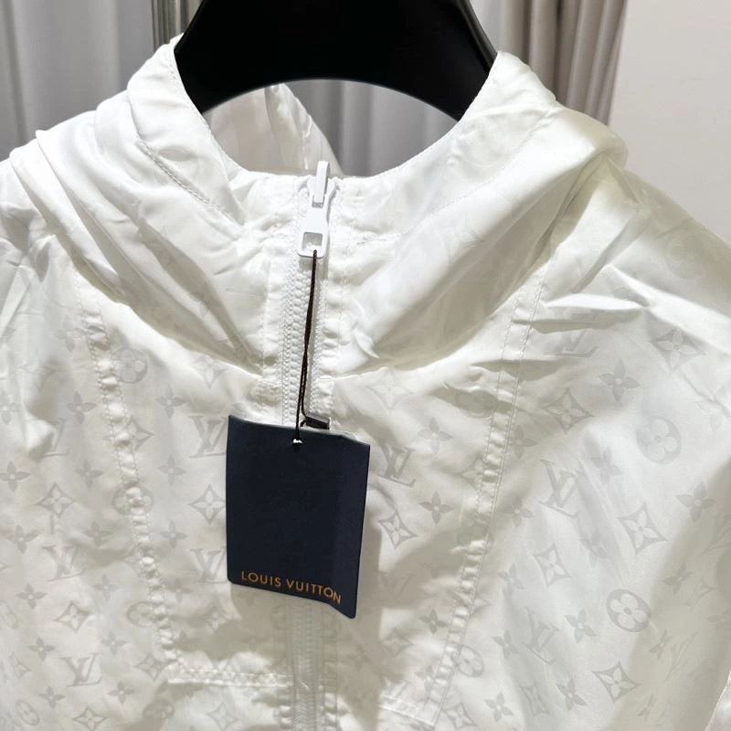 Louis Vuitton Outwear EasyMatch 136691