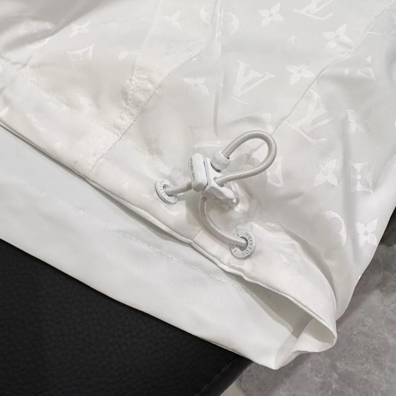 Louis Vuitton Outwear EasyMatch 136691