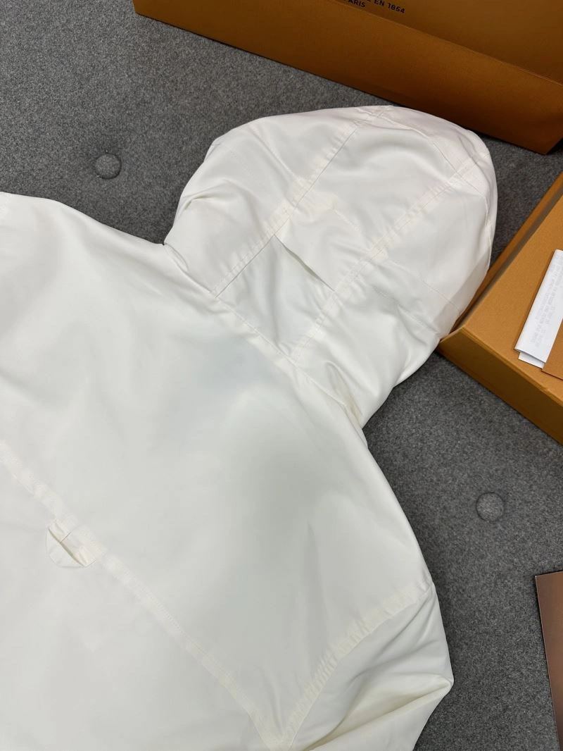 Louis Vuitton Outwear Tailored 136686