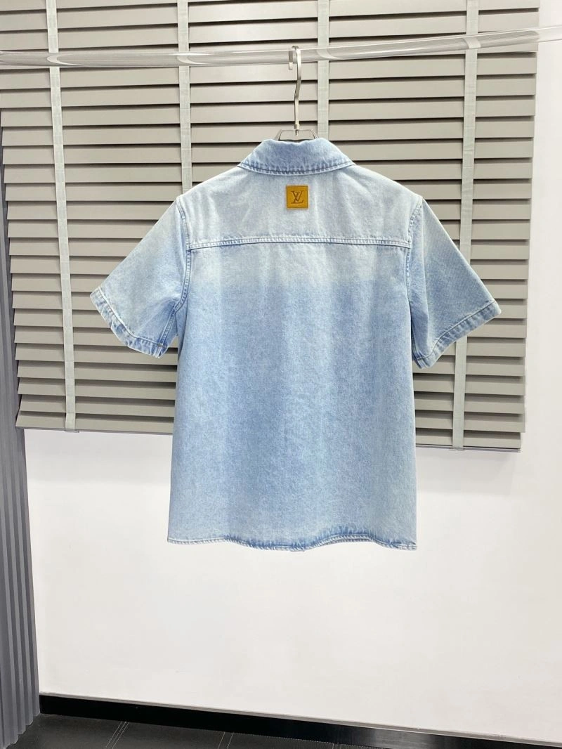 SmoothTexture Louis Vuitton Outwear 136706