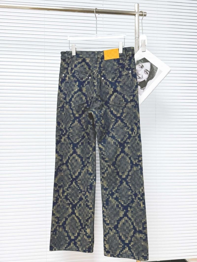 Louis Vuitton Outwear TimelessDesign 136689