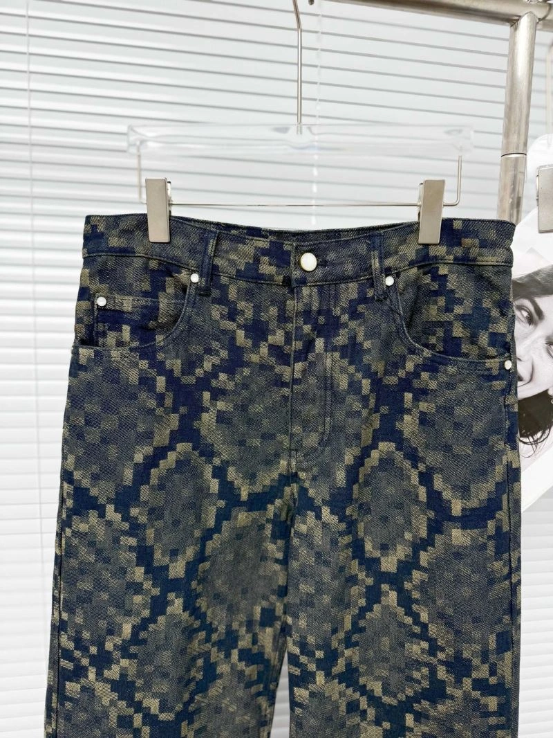Louis Vuitton Outwear TimelessDesign 136689
