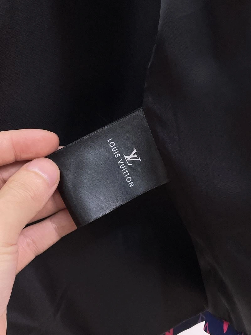 Upgraded Louis Vuitton Outwear 136685