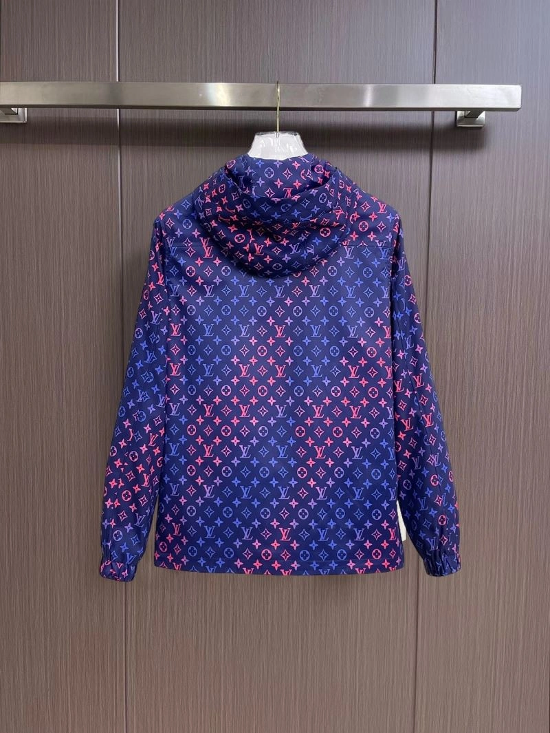 Upgraded Louis Vuitton Outwear 136685