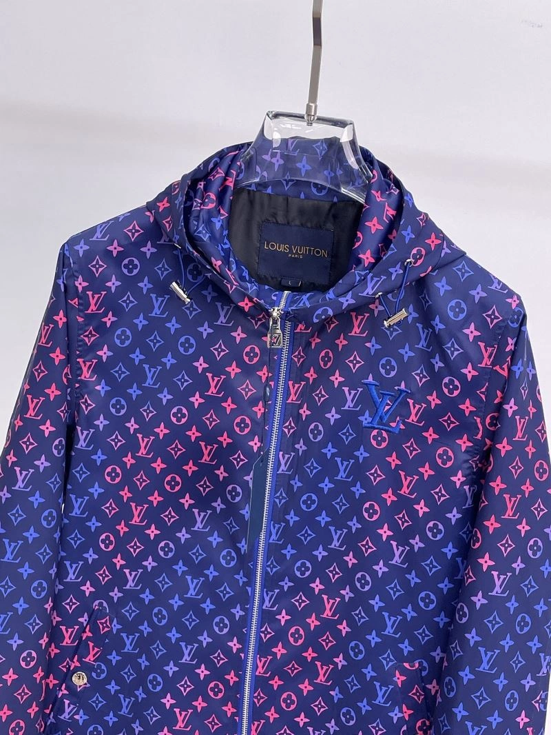 Upgraded Louis Vuitton Outwear 136685