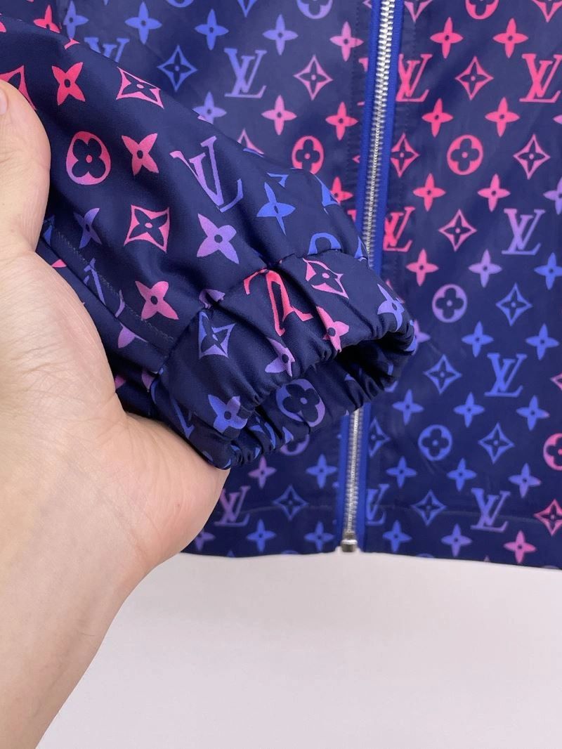Upgraded Louis Vuitton Outwear 136685