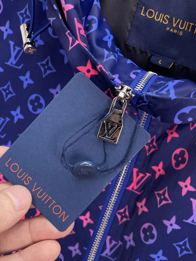 Upgraded Louis Vuitton Outwear 136685