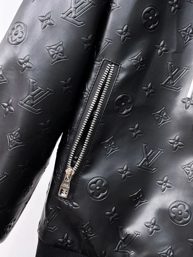 Louis Vuitton Outwear Comfortable 136682