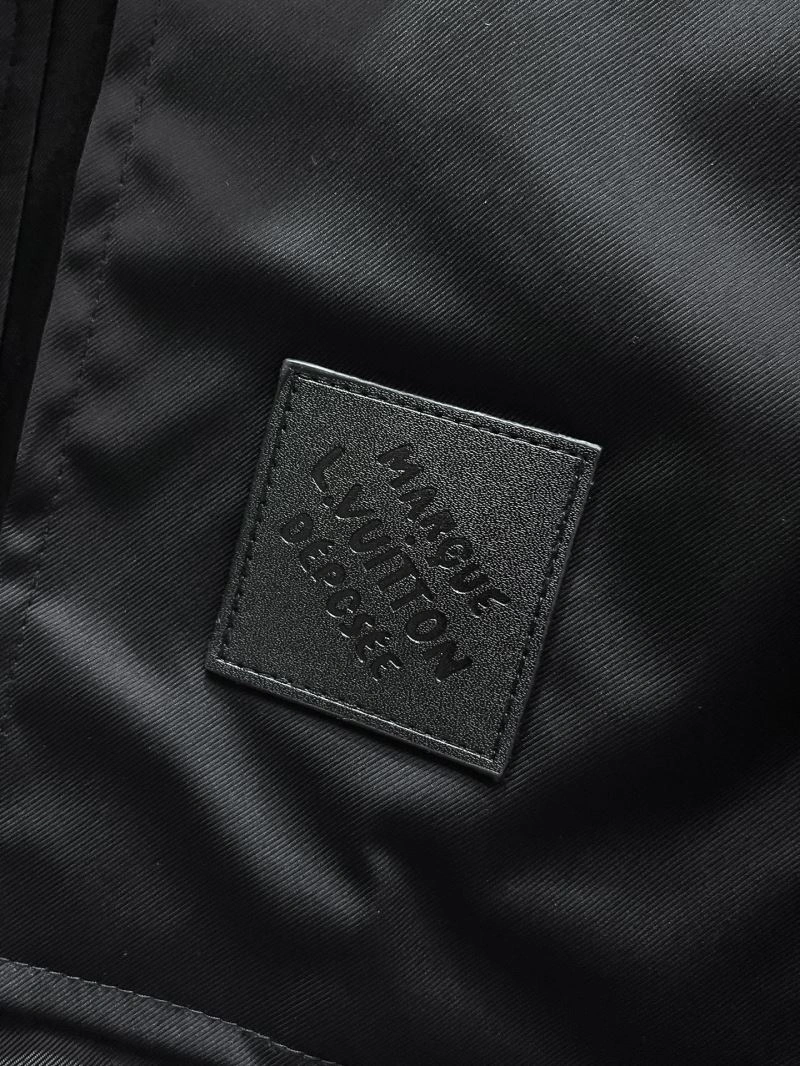ModernLook Louis Vuitton Outwear 136684