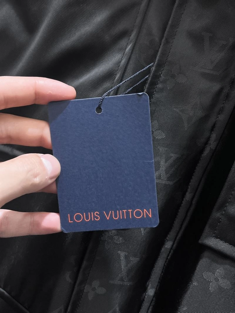 ModernLook Louis Vuitton Outwear 136684