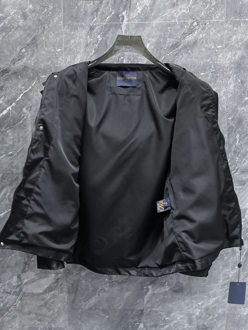 ModernLook Louis Vuitton Outwear 136684