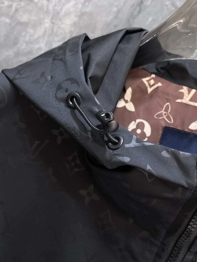 SmartChoice Louis Vuitton Outwear 136678