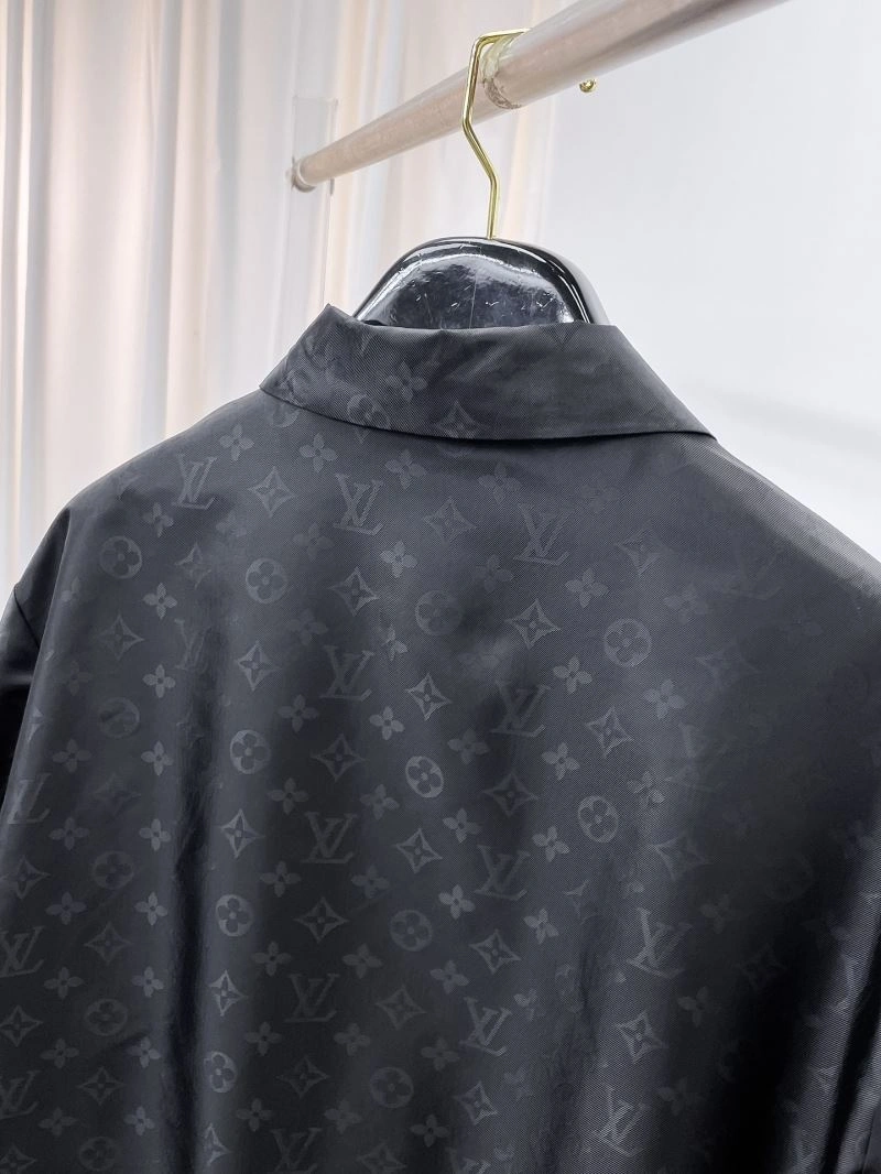 Upgraded Louis Vuitton Outwear 136680