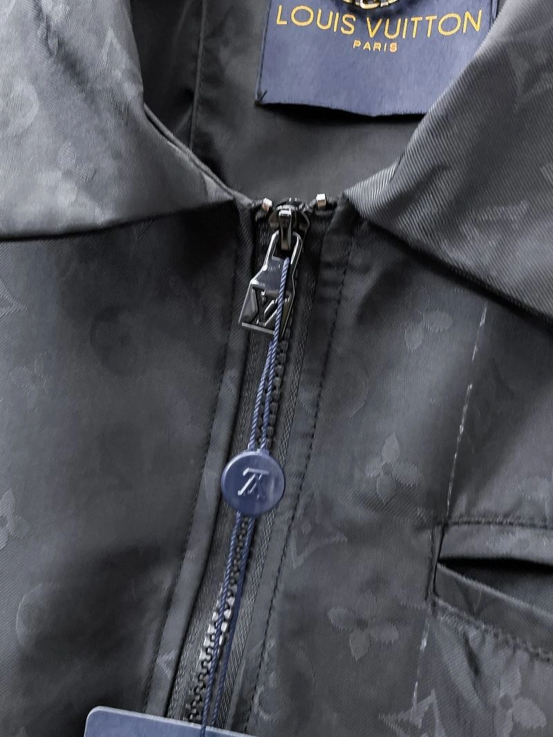 Upgraded Louis Vuitton Outwear 136680