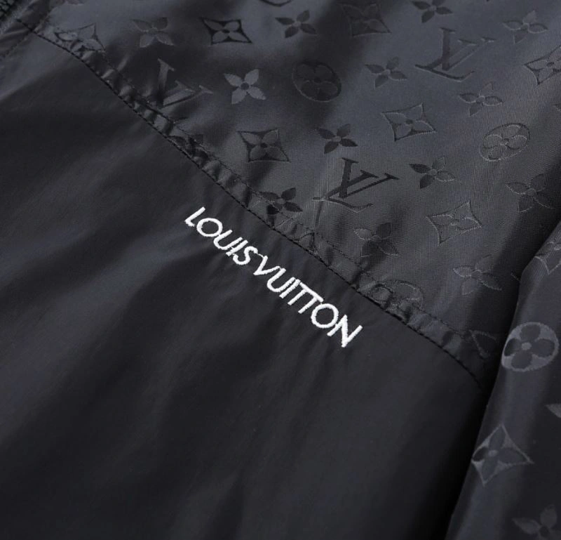 BestValue Louis Vuitton Outwear 136679