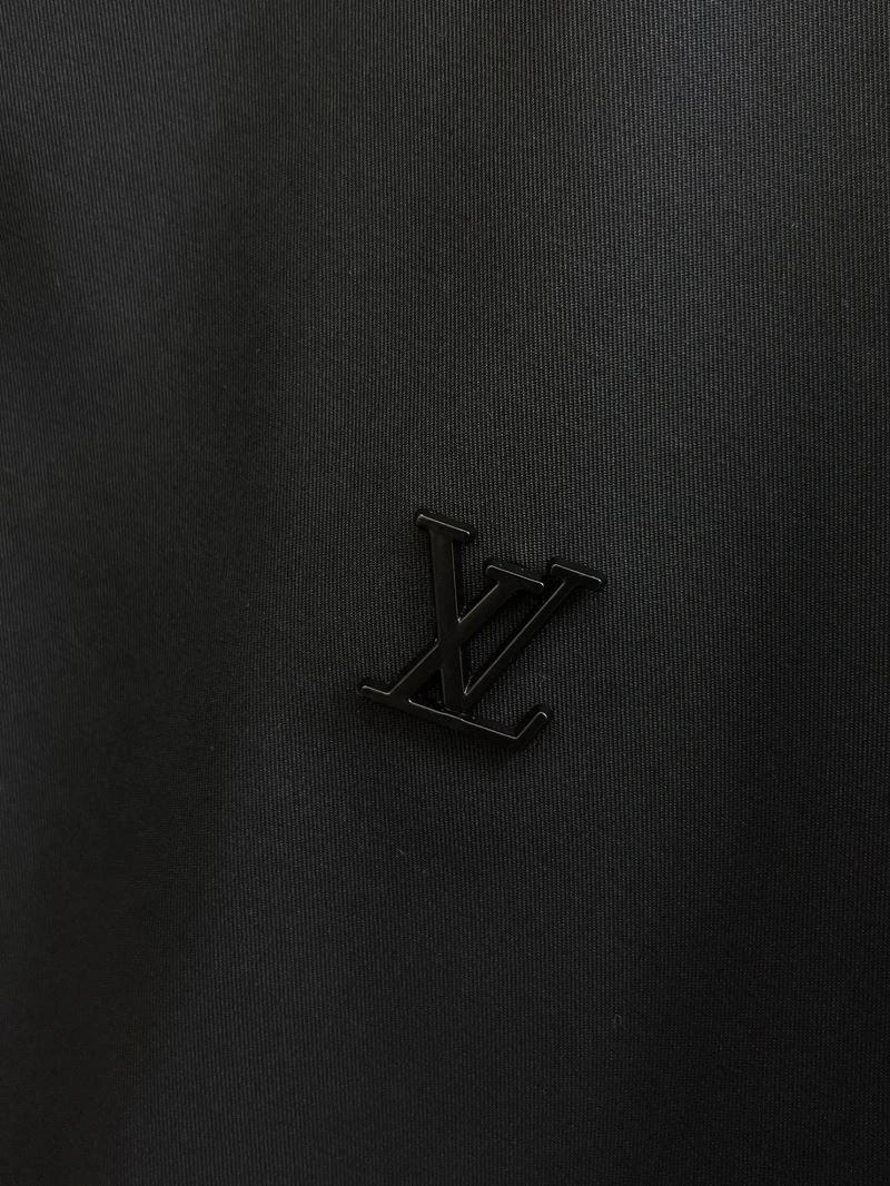 Louis Vuitton Outwear Bold 136669