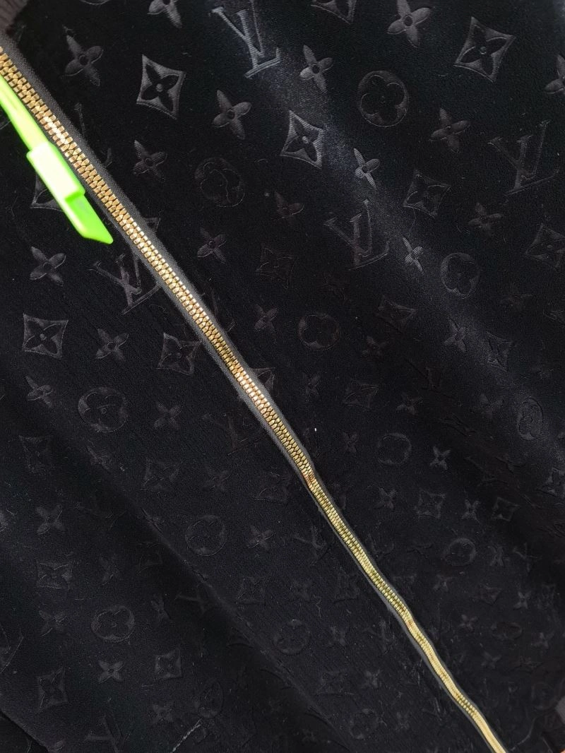 Louis Vuitton Outwear Functional 136664