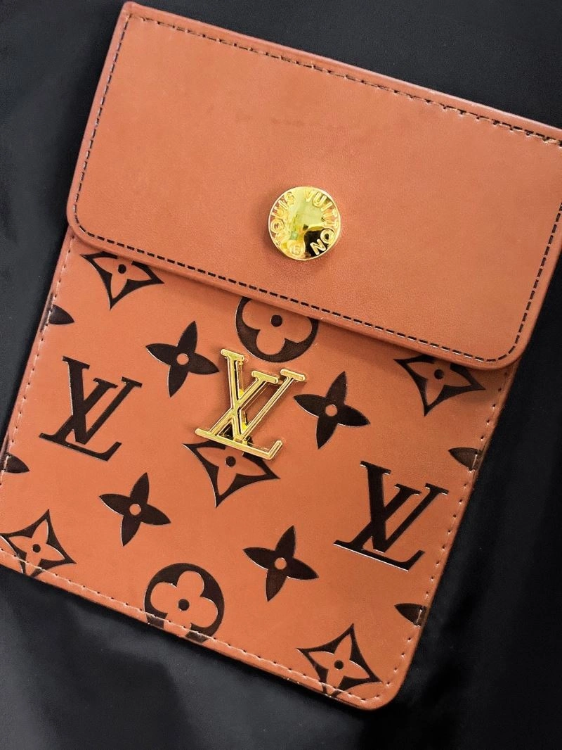 Stretchable Louis Vuitton Outwear 136663