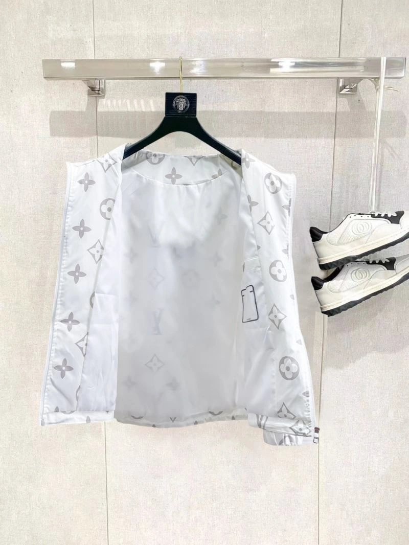 Louis Vuitton Outwear UrbanChic 136661