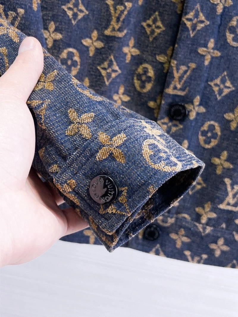 NewStyle Louis Vuitton Outwear 136656