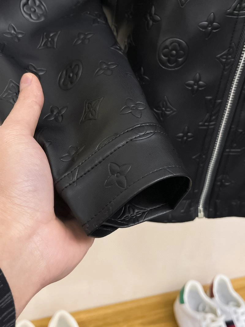 Louis Vuitton Outwear Trendy 136650