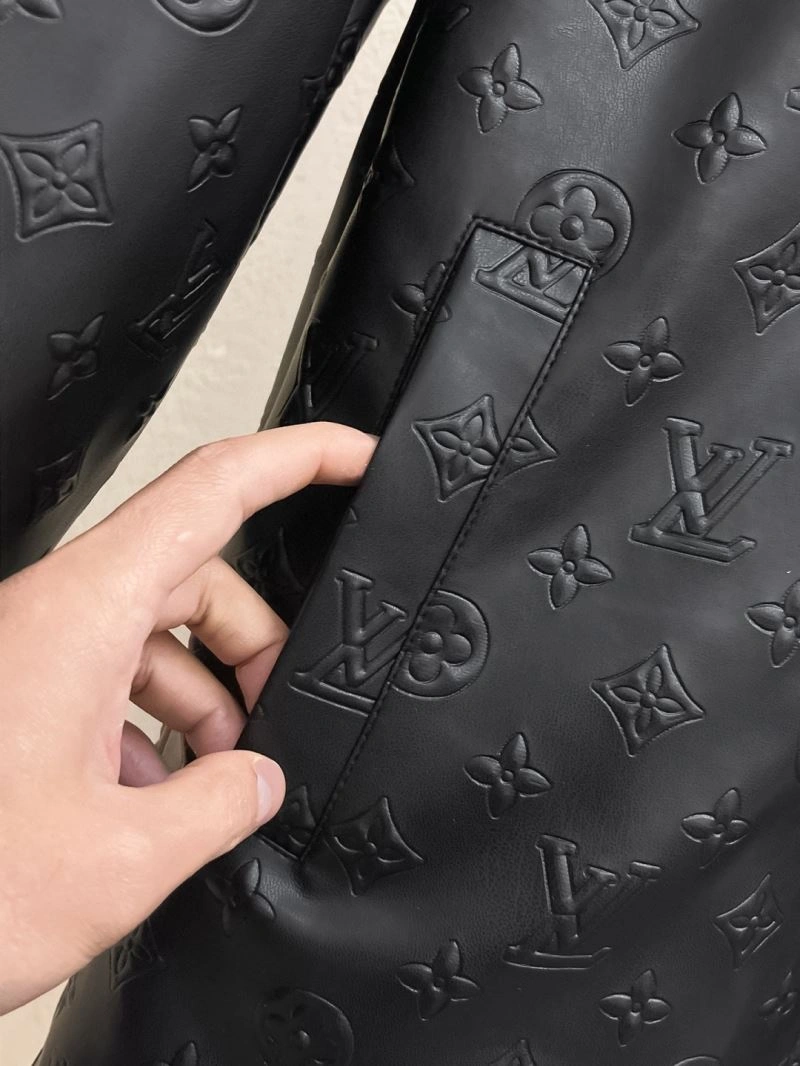 Louis Vuitton Outwear Trendy 136650