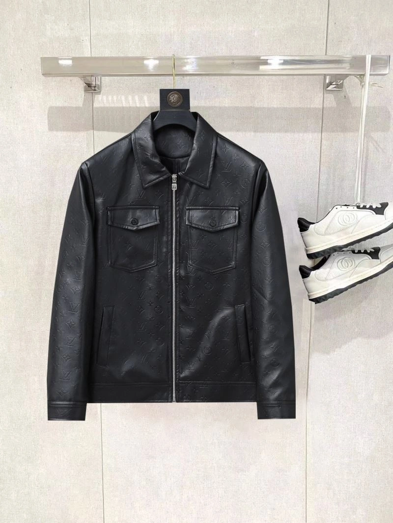 Louis Vuitton Outwear Sporty 136648