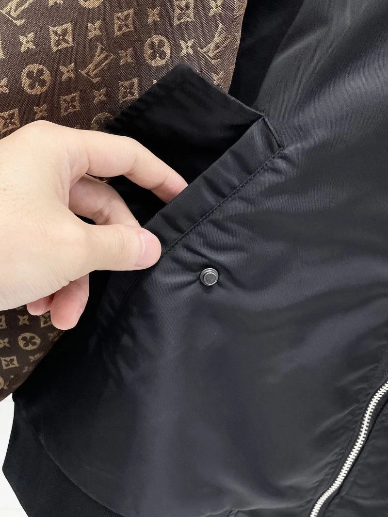 Louis Vuitton Outwear Packable 136654