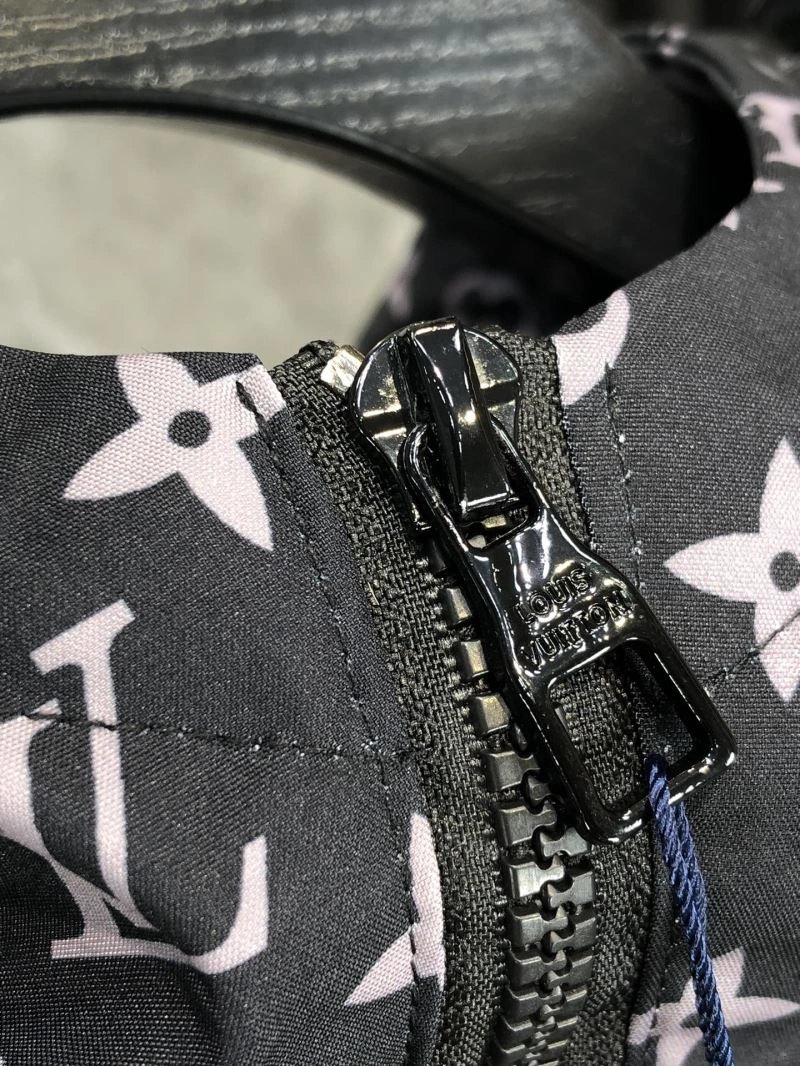 Upgraded Louis Vuitton Outwear 136649