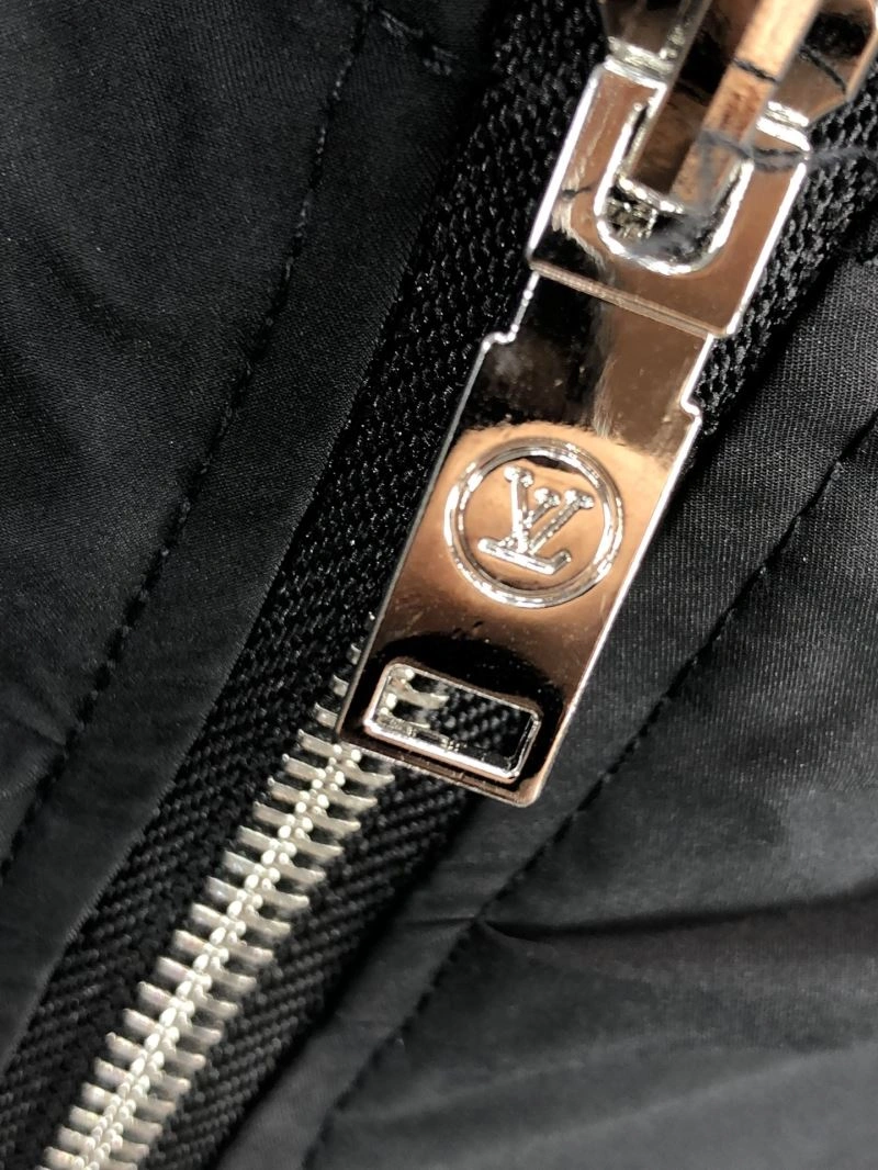 Louis Vuitton Outwear UrbanChic 136651