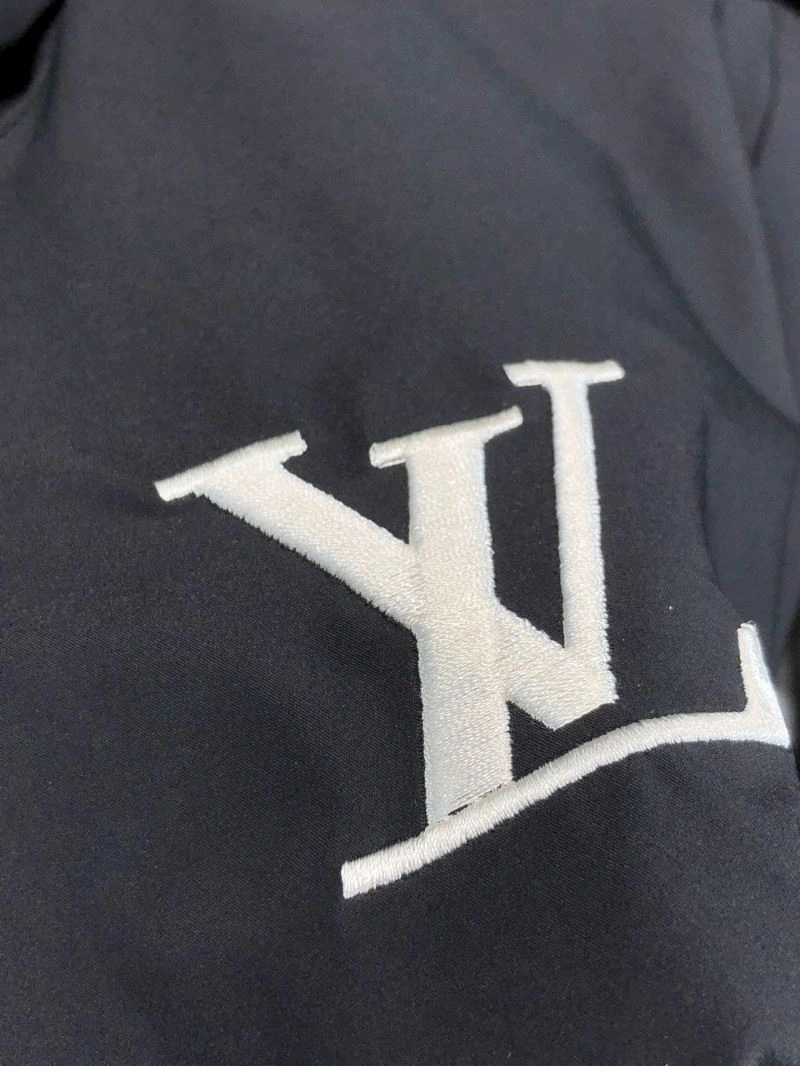 Louis Vuitton Outwear UrbanChic 136651