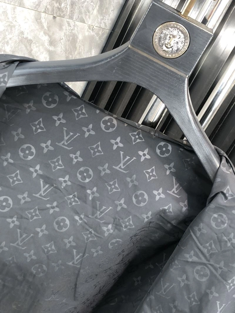Louis Vuitton Outwear UrbanChic 136651