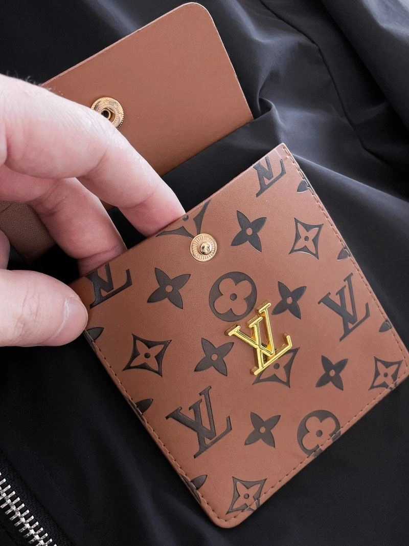 Reliable Louis Vuitton Outwear 136658