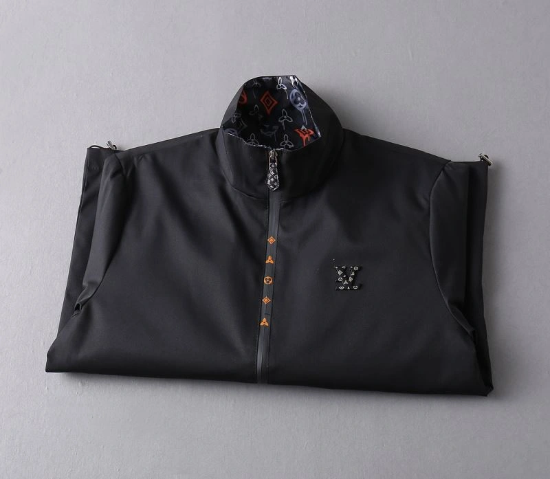 WrinkleFree Louis Vuitton Outwear 136640