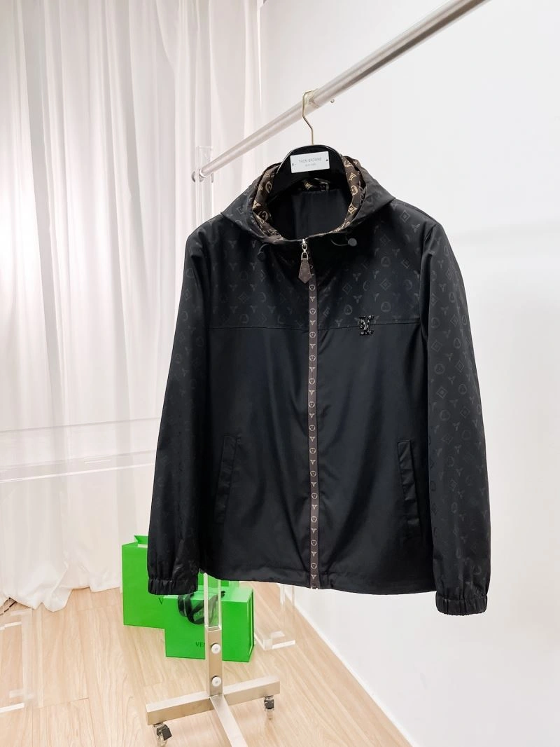 Louis Vuitton Outwear EyeCatching 136642