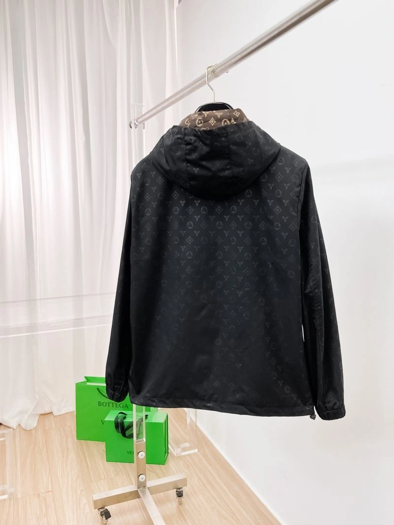 Louis Vuitton Outwear EyeCatching 136642