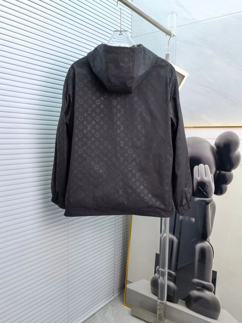 Louis Vuitton Outwear Unisex 136637