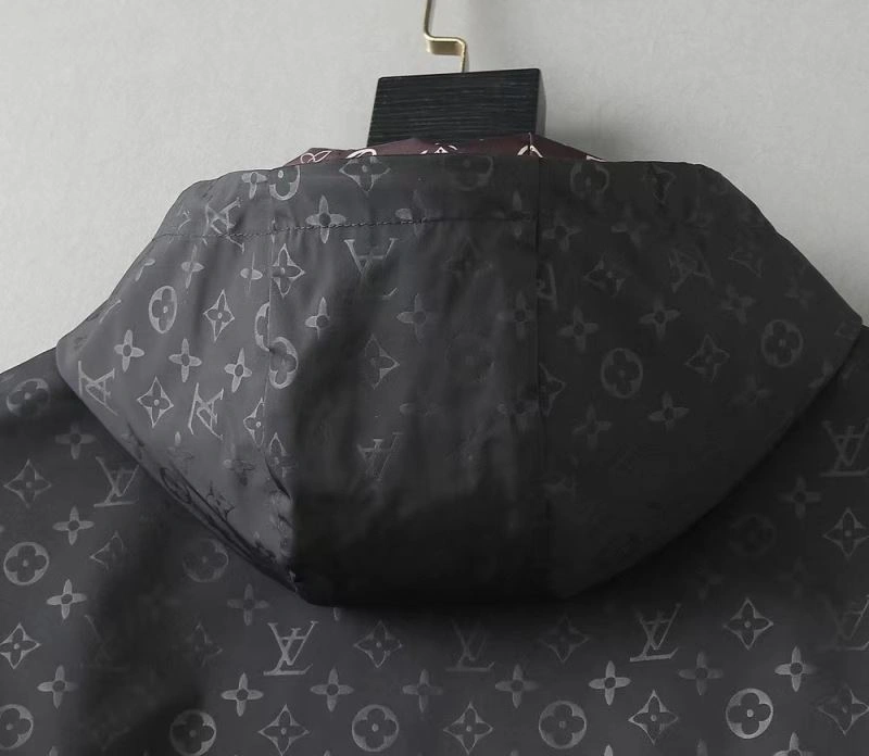 FashionForward Louis Vuitton Outwear 136662