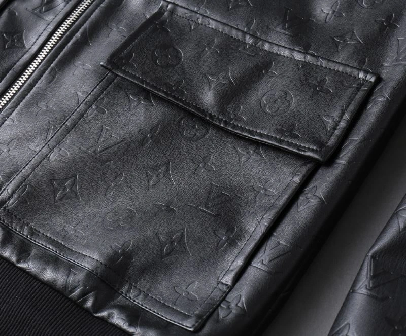 Louis Vuitton Outwear Efficient 136635