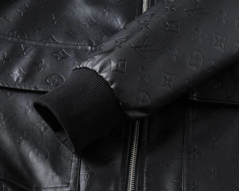 Louis Vuitton Outwear Efficient 136635