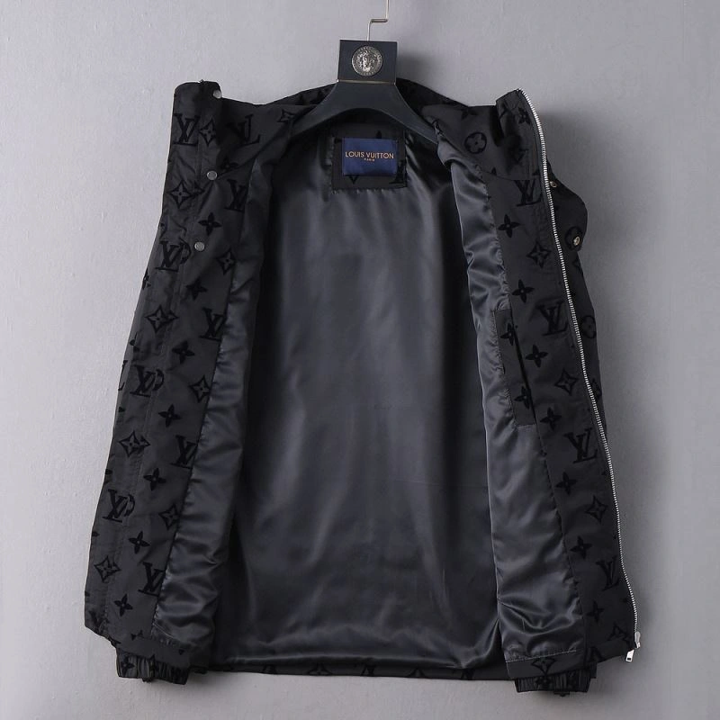 Comfortable Louis Vuitton Outwear 136632