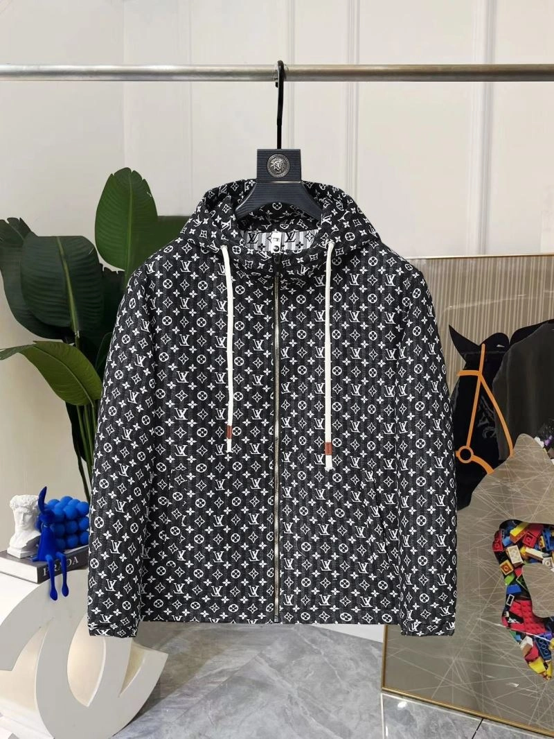 Louis Vuitton Outwear Unique 136639