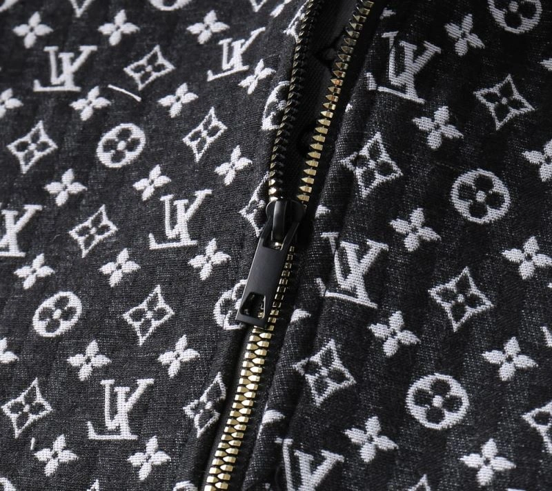 Louis Vuitton Outwear Unique 136639