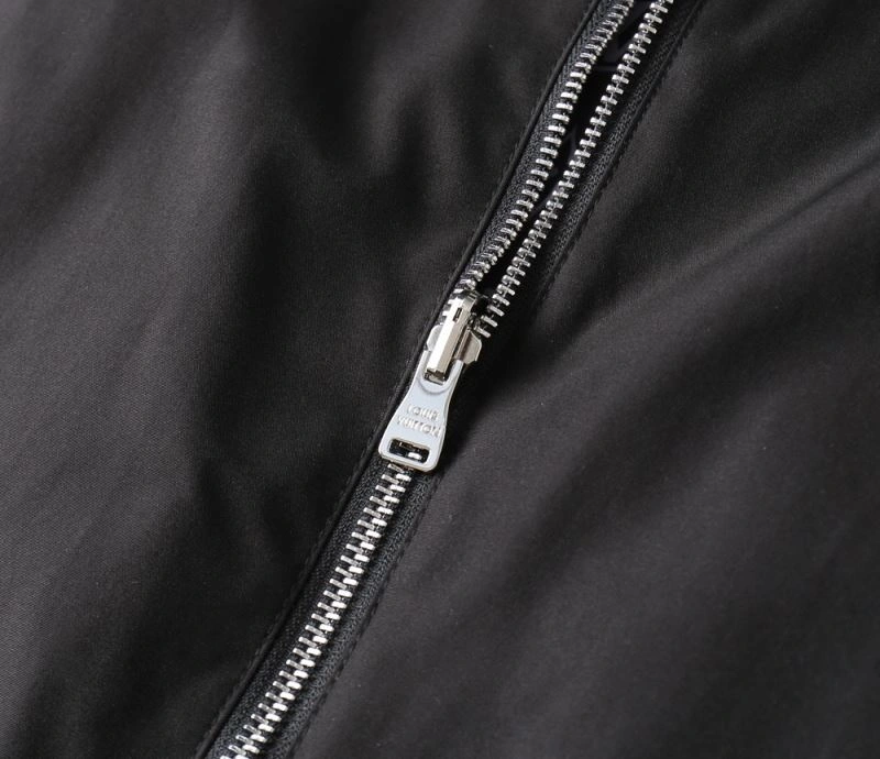 Louis Vuitton Outwear OdorResistant 136629