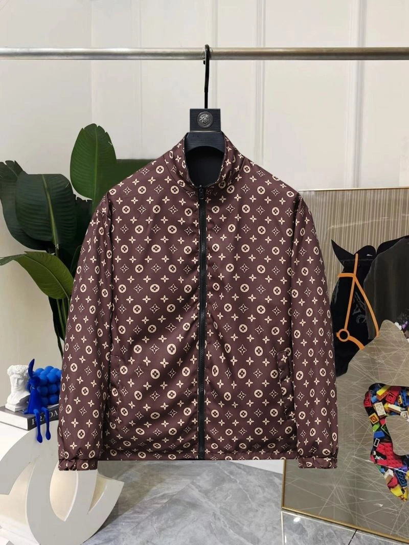 Packable Louis Vuitton Outwear 136624