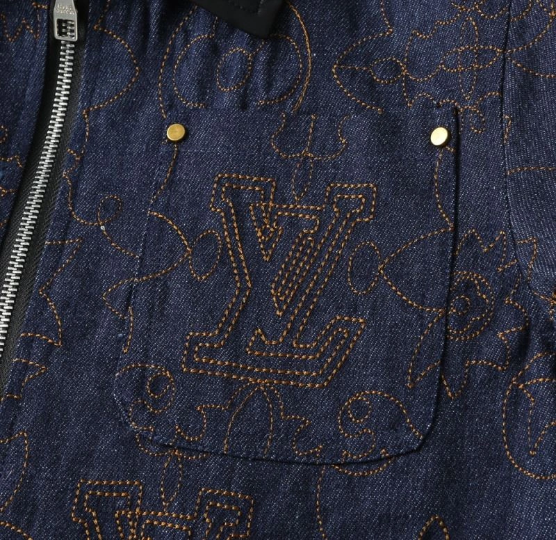 Louis Vuitton Outwear Cozy 136627