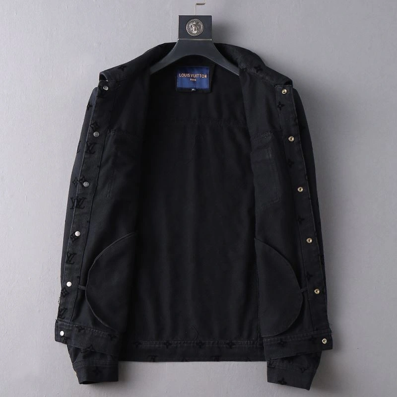 Louis Vuitton Outwear MultiPurpose 136621